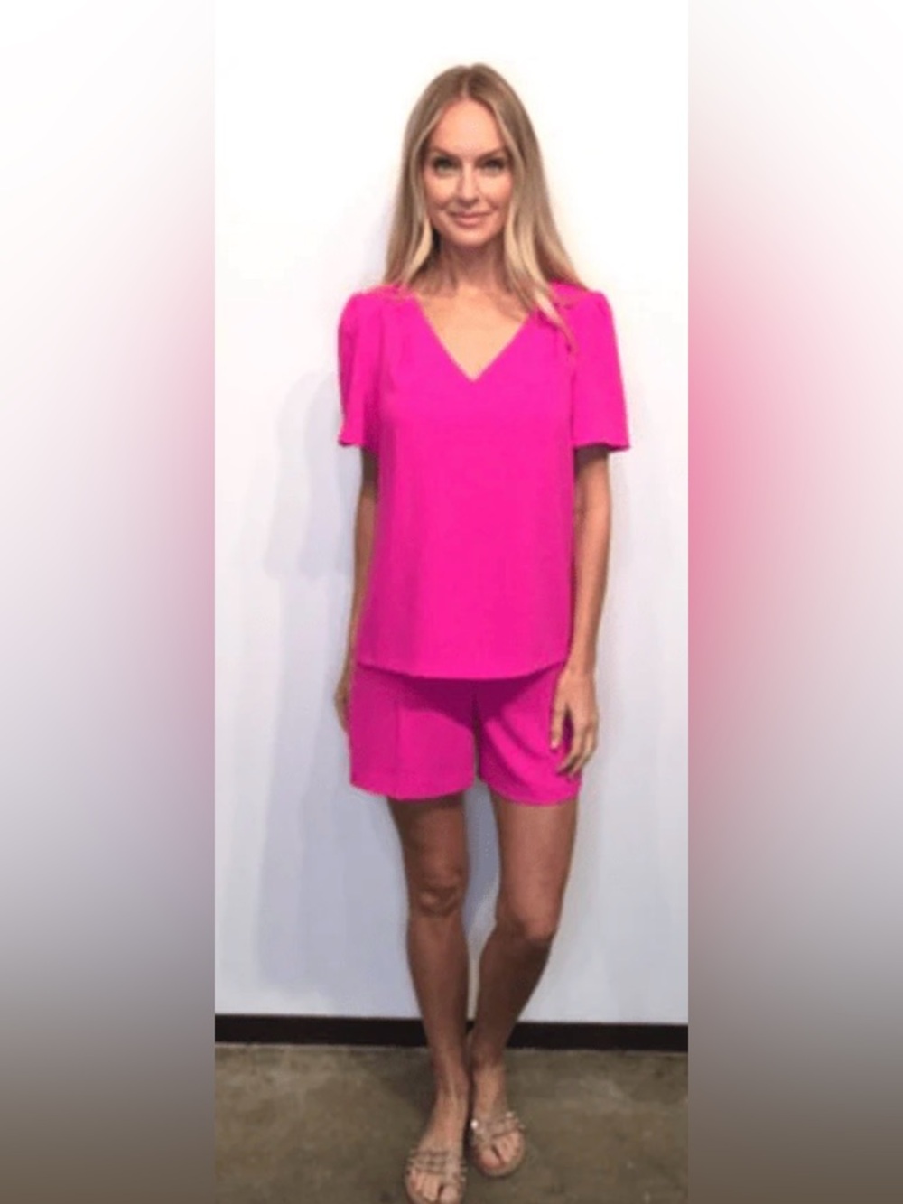 Trina Turk Selia Vibrant Pink V-Neck Short Sleeve Silk Top NWT